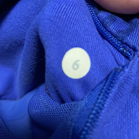 Lululemon zip-up - Picture 10 of 10